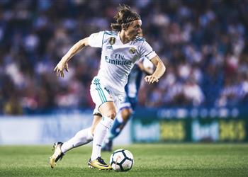 مودريتش يحث ريال مدريد على التعاقد مع لاعب نابولي