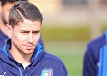 جورجينو يقترب من توقيع عقد جديد مع نابولي