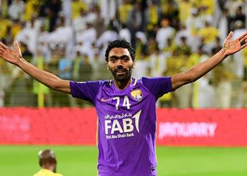 حسين الشحات أساسي ا مع العين أمام حتا في دوري الخليج العربي