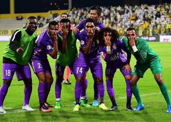 فيديو حسين الشحات يسجل هدف ا للعين أمام حتا بدوري الخليج العربي