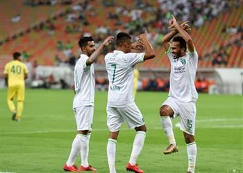 بالفيديو مؤمن زكريا يشارك ويسجل هدفين في تأهل أهلي جدة لربع نهائي كأس خادم الحرمين