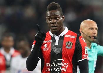 ماريو بالوتيلي يقترب من عودة صادمة للدوري الإيطالي