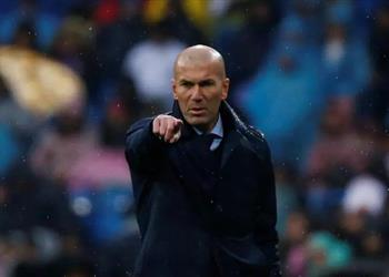 باريس سان جيرمان مهتم بزيدان