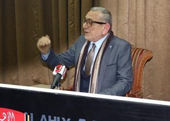 القيعي يكشف حقيقة تعاقد الأهلي مع بن شرقي ويشبه مدرب الإسماعيلي الهارب بـ كوليبالي