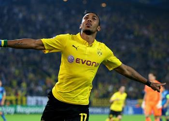 فينجر ينفي أنباء اقتراب التعاقد من أوباميانج