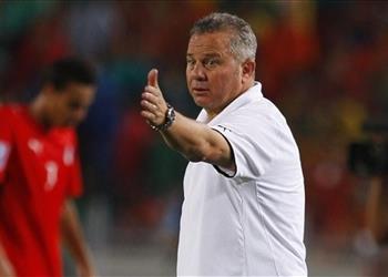 رسمي ا شوقي غريب مدير ا فني ا للمنتخب الأوليمبي