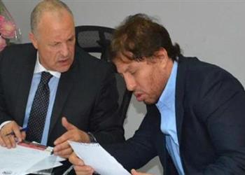 تعيين رئيس اتحاد الكرة السابق مستشار ا لـ أبوريدة تعرف على باقي قرارات اجتماع الجبلاية