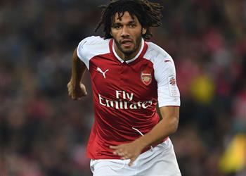 محمد النني ضمن قائمة المرشحين المحتملين للرحيل عن آرسنال