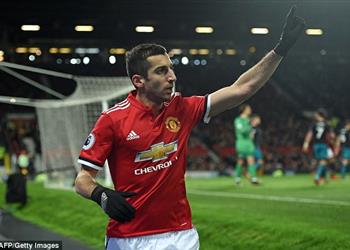 جماهير مانشستر يونايتد تودع مخيتاريان برسالة مؤثرة