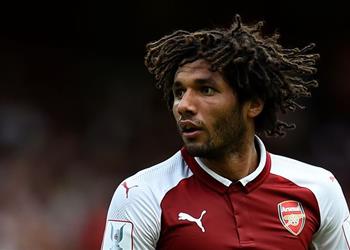 محمد النني أساسيا مع أرسنال لمواجهة تشيلسي في كأس الرابطة