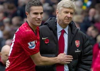 فان بيرسي فينجر أفضل مدرب في العالم