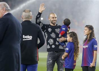 بالفيديو والصور برشلونة يودع ماسكيرانو بطريقة رائعة