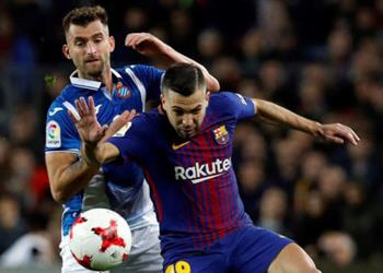 ريال مدريد يدفع لاعب برشلونة لانتقاد الصحافة الإسبانية