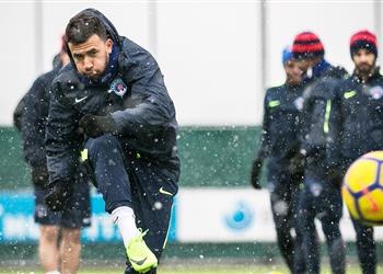 محترفين تريزيجيه أساسي ا مع قاسم باشا أمام بشكتاش