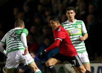 بالفيديو اليونايتد يتأهل لدور الـ16 بكأس الإتحاد بإقصاء يوفيل في الظهور الأول لسانشيز