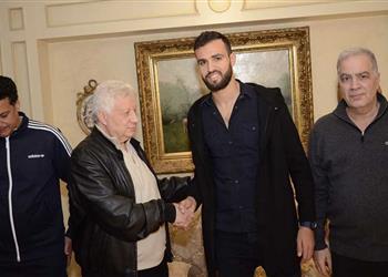 الأهلي والزمالك في انتظار الصفقة السوبر في الميركاتو الشتوي الأحمر يكتفي بـ الدرجة الثانية والنقاز ينقذ الأبيض من الفشل