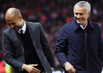 قطبا مانشستر يتصارعان على لاعب برشلونة السابق