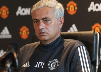 مانشستر يونايتد يصل لإتفاق لضم أولى صفقاته الصيفية