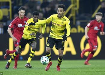 بوروسيا دورتموند يقترب من حسم صفقة بديل أوباميانج