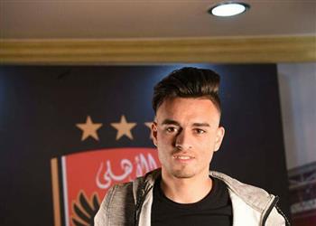 مدافع الزمالك السابق لـ بطولات انتقال صلاح محسن للأهلي سيؤدي لسقوط الكرة المصرية