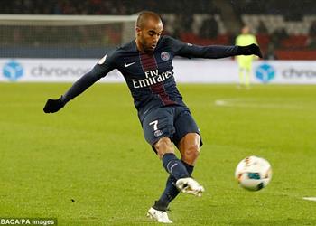 لوكاس مورا يجتاز الفحص الطبي في توتنهام