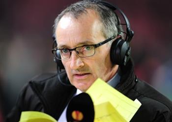 نجم تشيلسي محمد صلاح ليس على مستوى باتشواي