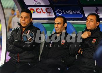 البدري يقيد محمد نجيب مع ثلاثي الأهلي الجديد في القائمة الإفريقية