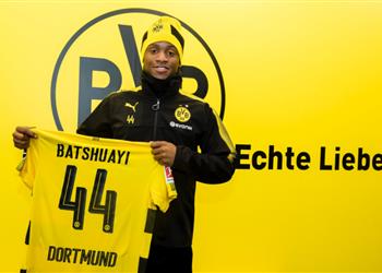 رسمي ا باتشواي ينضم لبوروسيا دورتموند