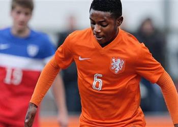 يوفنتوس يتعاقد مع لاعب آيندهوفن الهولندي