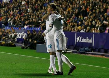 فيديو راموس يدخل تاريخ الليجا برقم قياسي