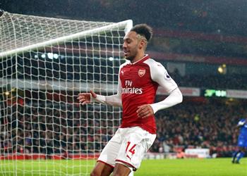 فينجر ي شيد بأداء أوباميانج ومخيتاريان بعد أول مشاركة لهما