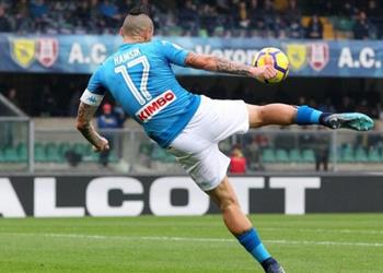 فيديو نابولي يواصل التحليق في الصدارة بهدفين أمام بينفينتو