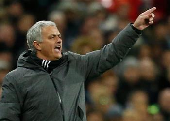 مورينيو يرفض ضم رونالدو أو بيل في الصيف