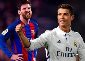 رونالدو يثير غضب ميسي ويطالب ضم نجم برشلونة