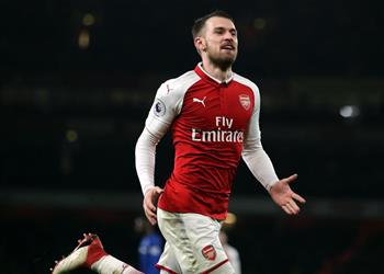 بعد تجديد أوزيل آرون رامسي هدف آرسنال القادم