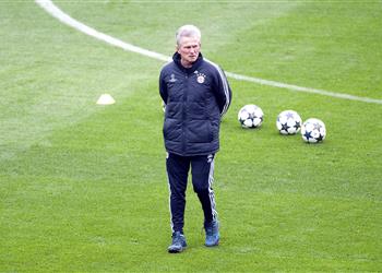 مدرب بايرن ميونخ يوضح أسباب أزمة ريال مدريد