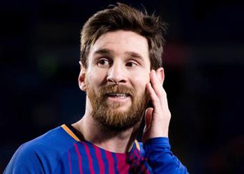 ميسي يتوقع تعاقد ريال مدريد مع هدف برشلونة السابق