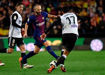 إنييستا حققنا هدف برشلونة وتأهلنا إلى نهائي كأس الملك