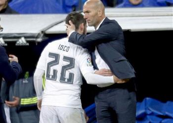 زيدان يحسم مستقبل إيسكو في ريال مدريد