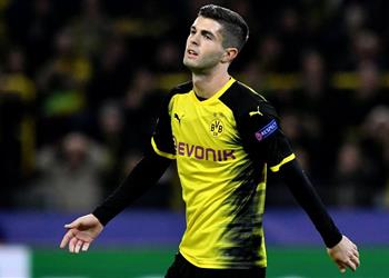 لاعب بوروسيا دورتموند يغازل مانشستر يونايتد