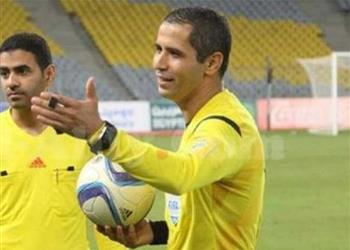 محمود عاشور حكم ا لمباراة الزمالك وسموحة