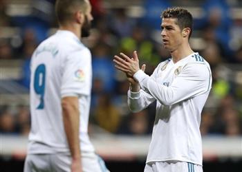 رونالدو يدافع عن كريم بنزيمة