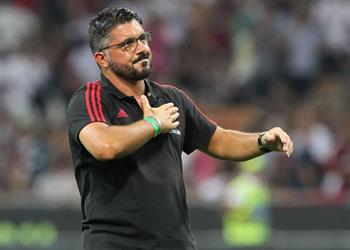 لوائح يويفا تعطل مكافأة ميلان لمدربه جاتوزو