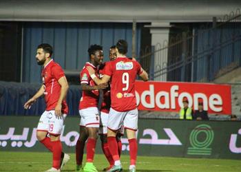 فيديو الأهلي يتقدم على المقاولون بثنائية في الشوط الأول