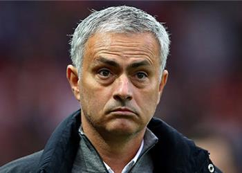 مورينيو يطلب تعاقد مانشستر يونايتد مع 4 لاعبين من ريال مدريد