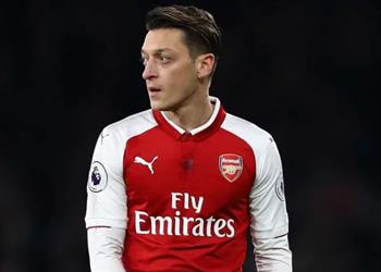 فينجر يكشف موقف أوزيل من المشاركة أمام أوسترسوند