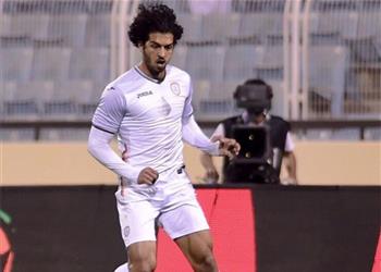 عمرو بركات أساسي مع الشباب أمام الهلال بالدوري السعودي