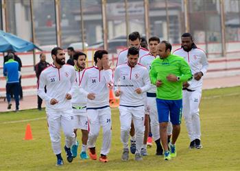 مران الزمالك محاضرة للاعبين وتدريبات قوية للحراس