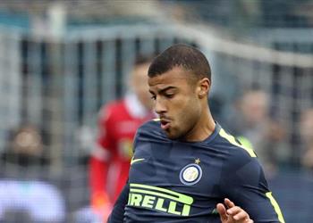 إنتر ميلان يحسم قراره تجاه لاعبه المعار من برشلونة