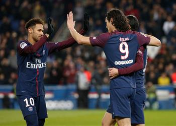 كافاني يؤمن بقدرة باريس على إقصاء ريال مدريد من دوري الأبطال